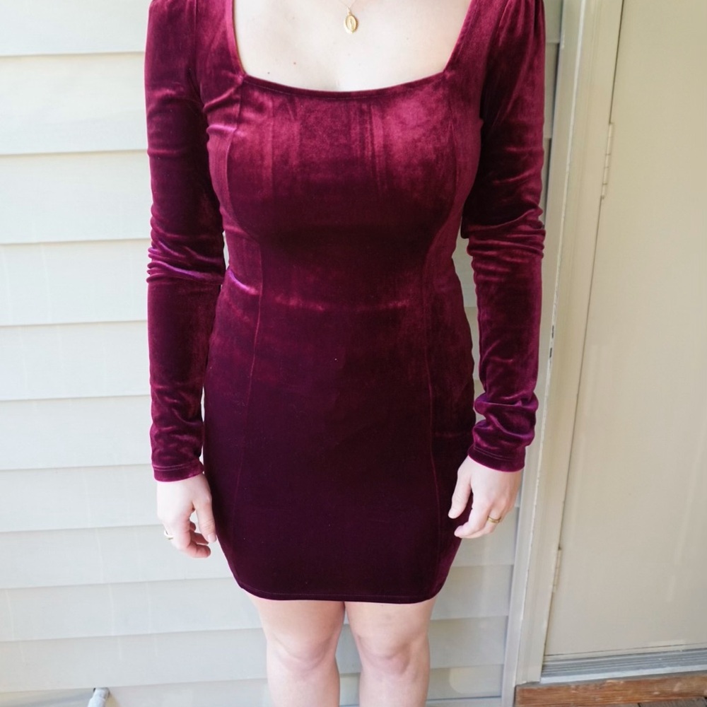 Elegant Velvet Burgundy Dress